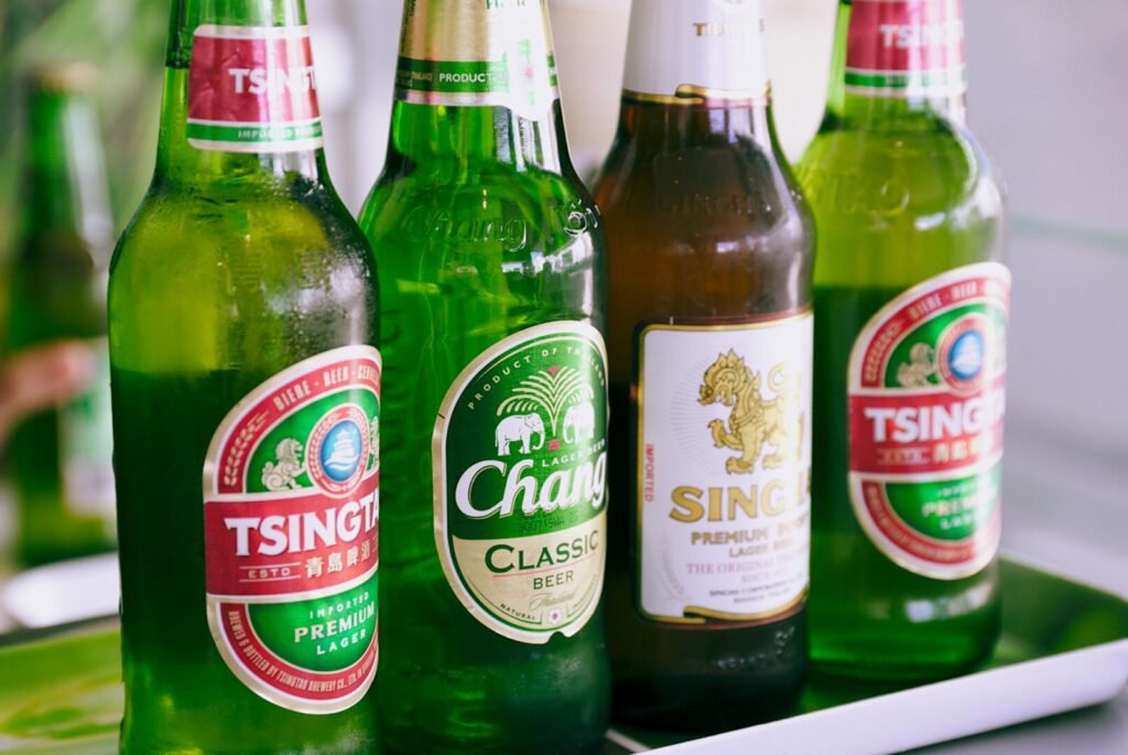 Bières asiatiques Tsingtao, Chang et Singha servies au food truck Bambou Nem à Sommières