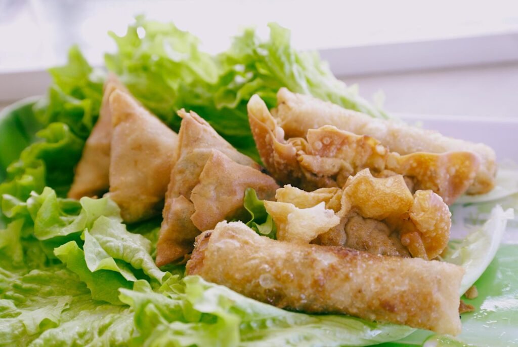 Nems, samoussas et beignets asiatiques croustillants du food truck Bambou Nem à Sommières